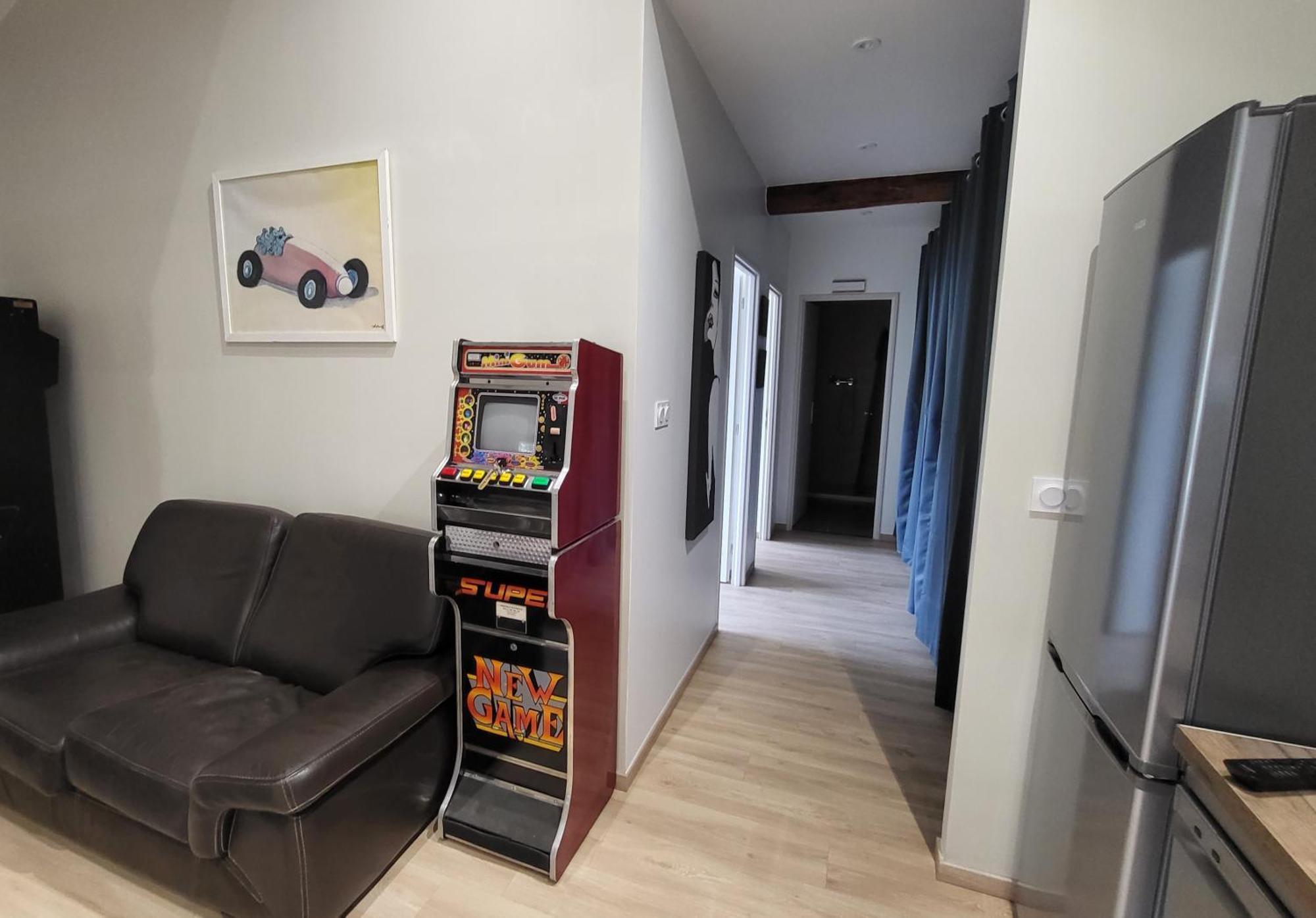 'Games Of Home' - Logement T3 Saint-Egreve Exterior photo